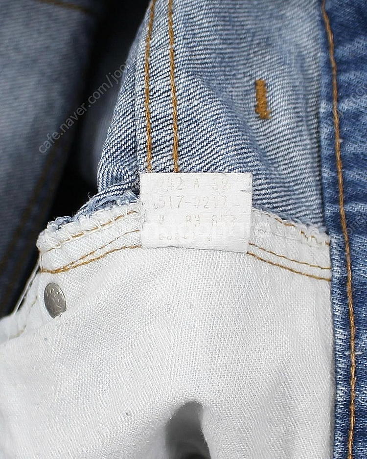 [33.5-34] 1983 USA Levis 517-0...--4