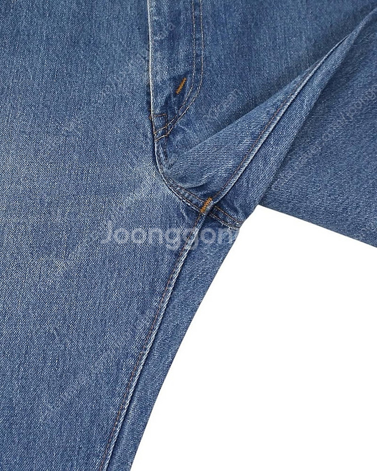 [33.5-34] 1983 USA Levis 517-0...--5