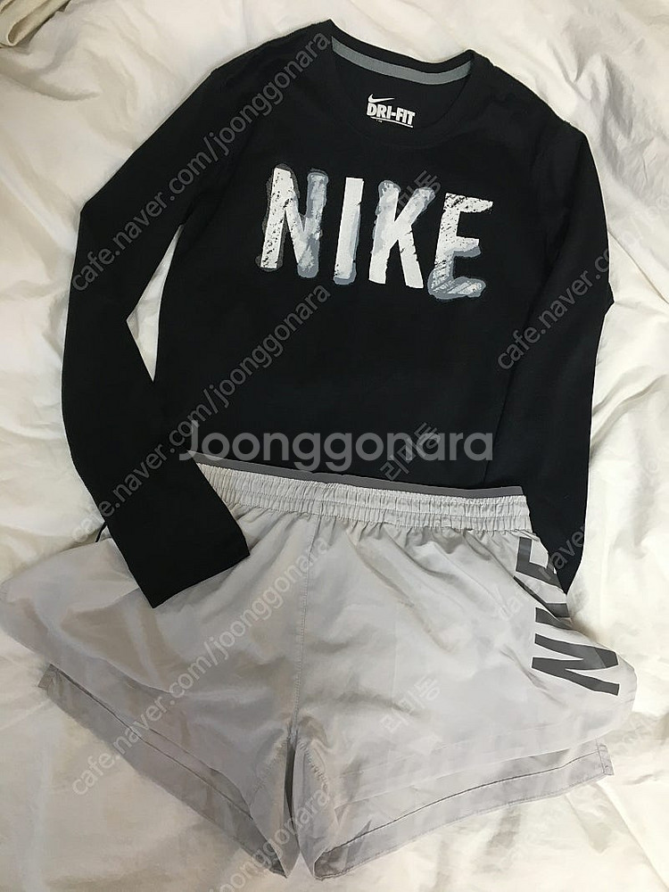 일괄) 나이키 우먼 드라이핏 티셔츠+숏팬츠 M--0
