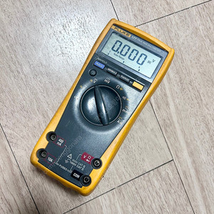Fluke 177 멀티미터 측정기 테스터기