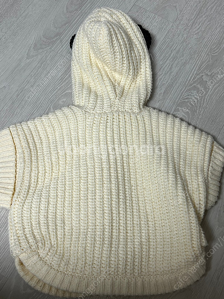 알로앤루 반팔잠바,90--4