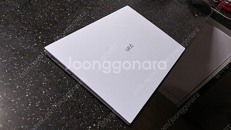 [판매]LG 12세대 신형 화이트 그램/신품급--2