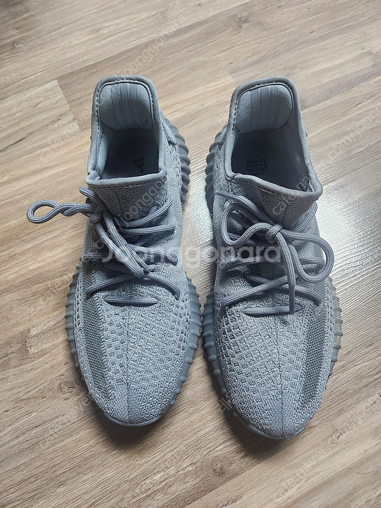 이지부스트 350v2 스틸그레이265 팝니다--3