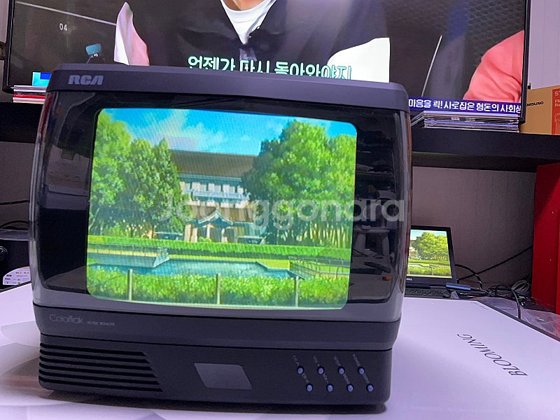 (새상품)옛날티비///초밀봉~9인치 레트로 칼라tv 판...--8