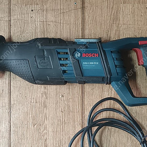 보쉬 컷소(GSA 1300 PCE), 보쉬 앙카드릴(GBH 2-26RE), 보쉬 9인치 그라인더(GWS 20-230), 보쉬 4인치 그라인더(GWS 6-100) 중고팝니다