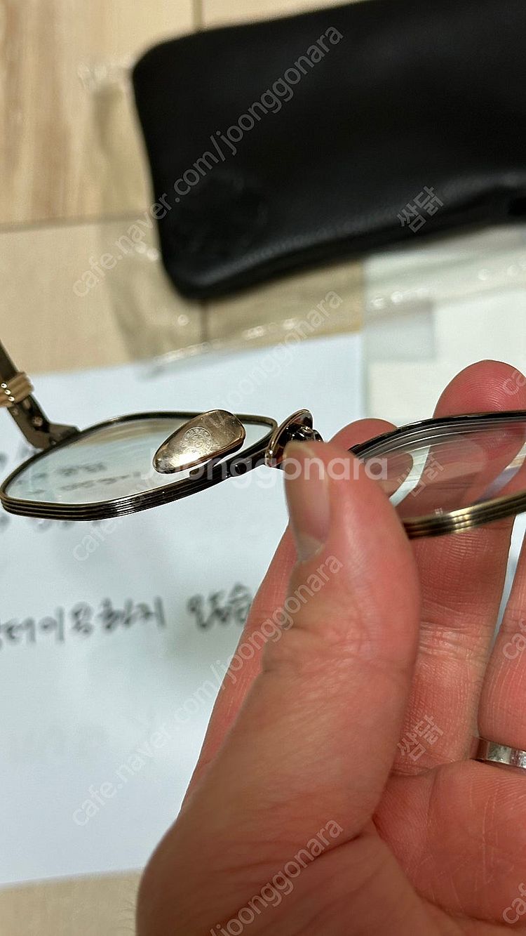 크롬하츠 안경 바질릭토리안 앤틱골드 판매해요--4