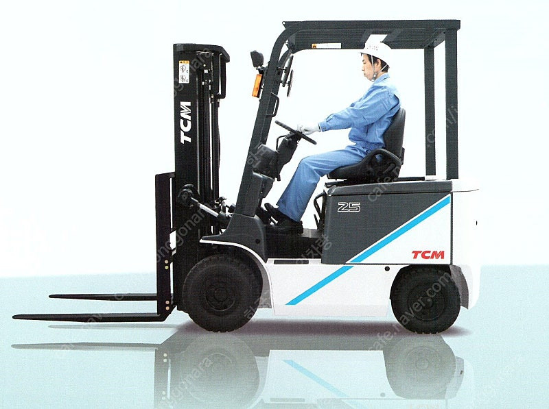 스미토모 전동지게차 1.5톤 자동발양개식장착 타이어신품장착 2018년식[신차수준]전기식 이미지