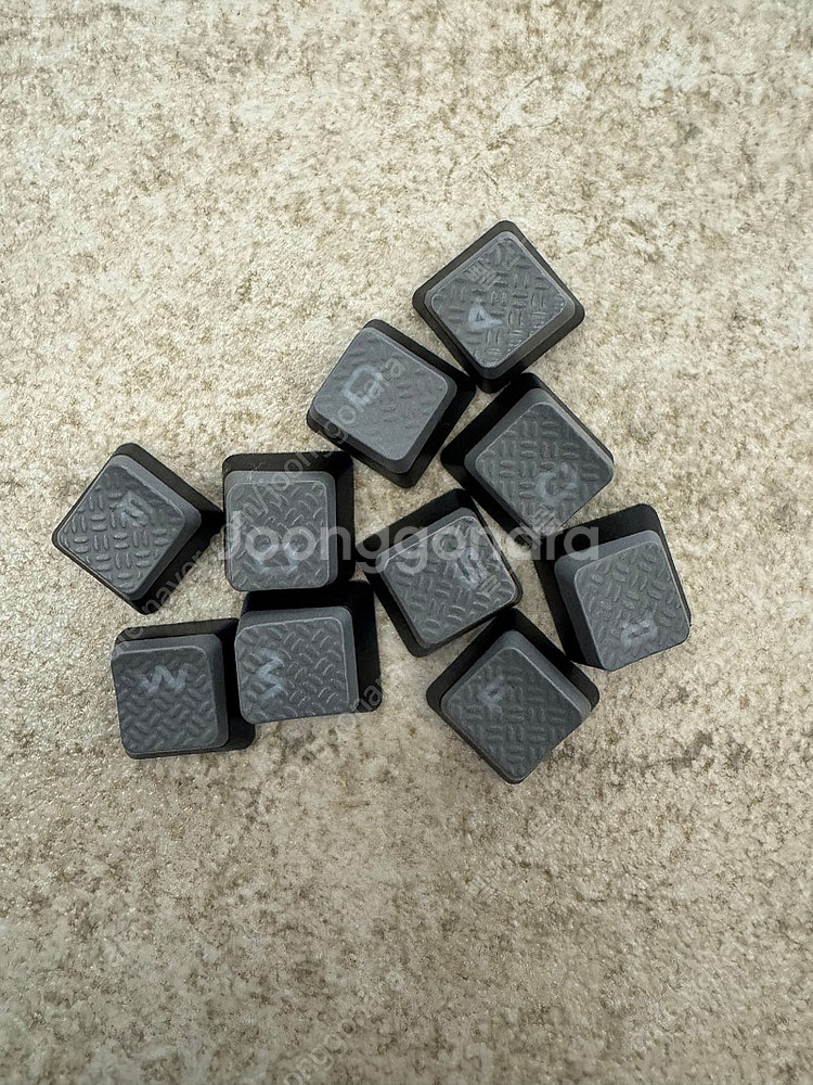 커세어 k65 lux rgb 텐키리스--1