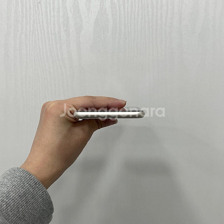 81805 아이폰SE3 스타라이트 64GB 부산 중고폰...--3
