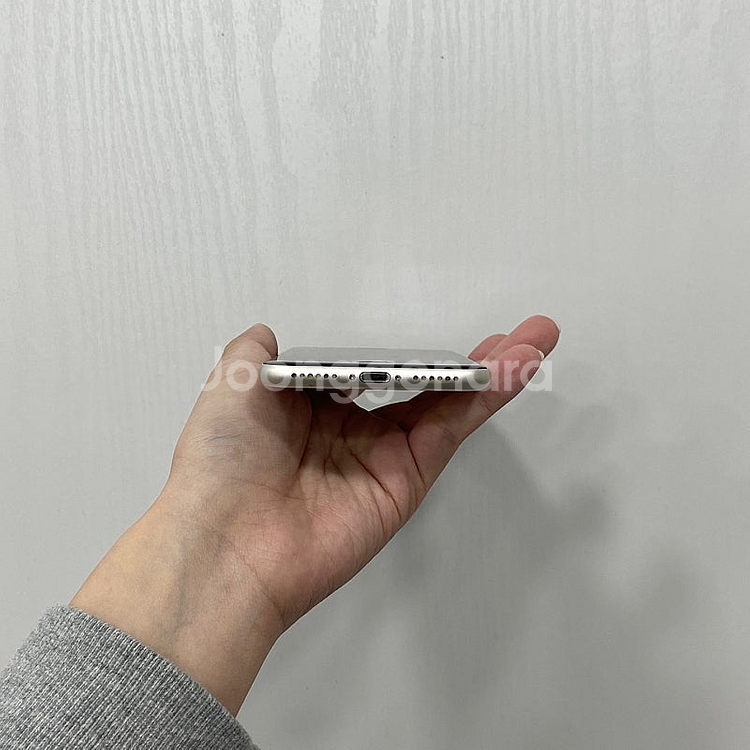 81805 아이폰SE3 스타라이트 64GB 부산 중고폰...--5