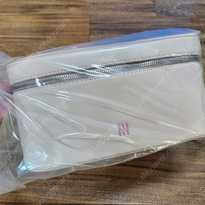 헤라 글로우쿠션 코스메틱 파우치