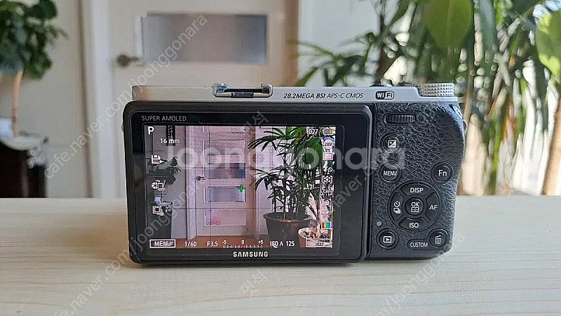 삼성카메라 NX 500 + 30단렌즈 저렴하게 판매합니...--0