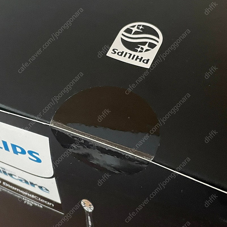 필립스 소닉케어 전동칫솔 다이아몬드클린 9000 블랙--2