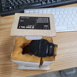 akg D880WL1 무선헤드유닛 팝니다
