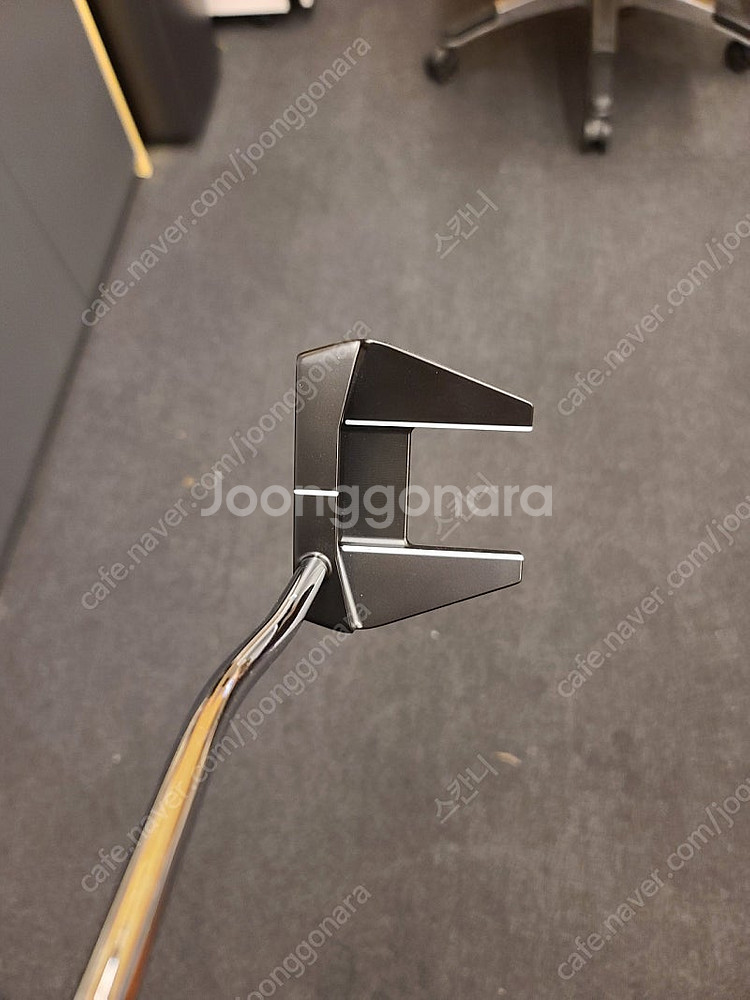 오디세이 툴롱 라스베가스 퍼터 33인치 신품급--1