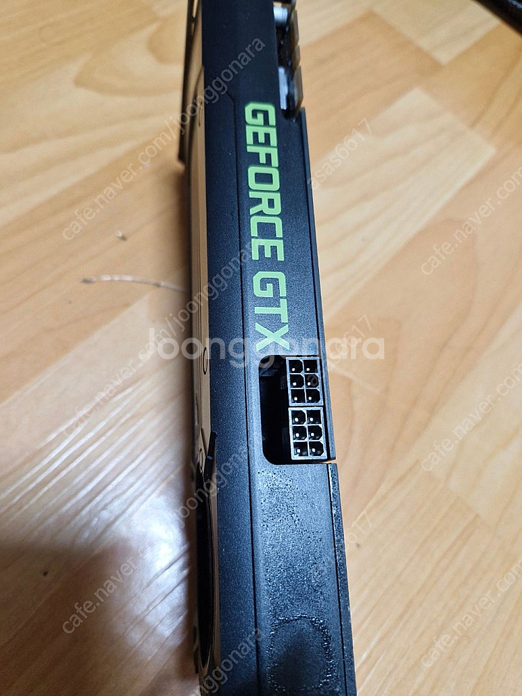 그래픽카드 지포스 970 4기가 팝니다.--1
