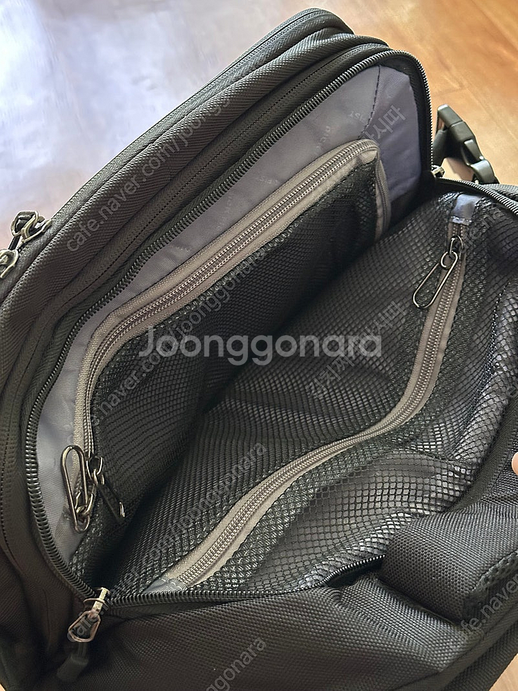 수납력 좋은 백팩(가방)--7