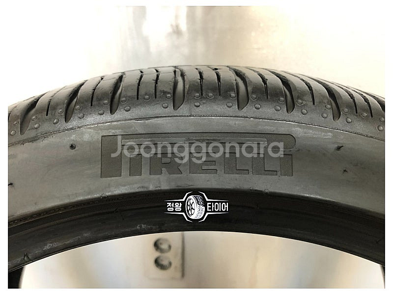 중고타이어 피렐리 P8FS 225/60R17 스포티지Q...--0