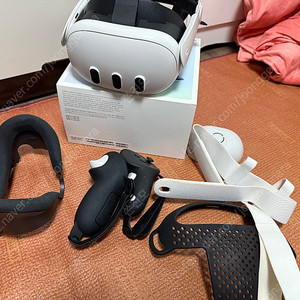 메타 퀘스트3 128gb 악세포함 팝니다