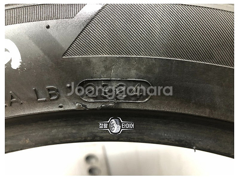 중고타이어 한국타이어 라우펜 S FIT 235/45R1...--5