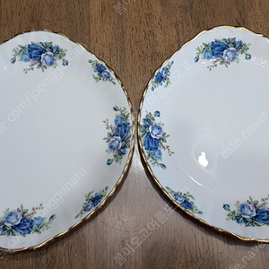 로얄알버트 문라이트로즈 귀달이접시 이미지