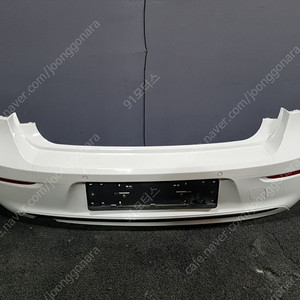 BMW F20 1시리즈 후기형 뒷범퍼 앗세이 범퍼 몰딩및 센서류는같이포함 서비스