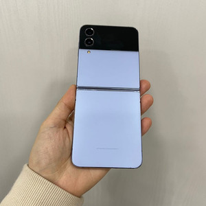 76016 갤럭시Z플립4 512기가 블루 공기계 팝니다 28만원