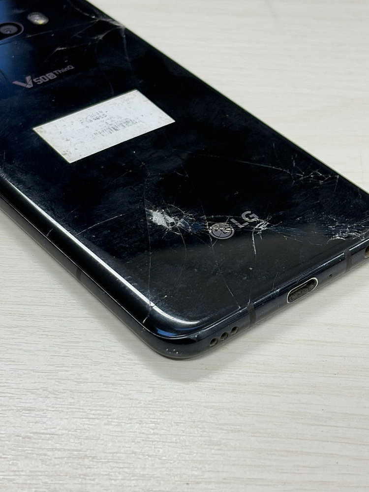 LG V50s 블랙색상 256용량 액정상태좋은 무잔상 단말기 8만 판매합니다 이미지