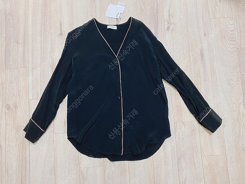 새제품) 산드로 실크 블라우스 셔츠 마쥬 시스템 Sjsj 아떼 마인 타임 바네사브루노 티셔츠 니트 가디건--2