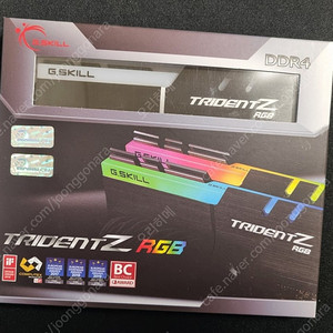 지스킬 트라이던트z ddr4 4000 cl18 32gb 팝니다