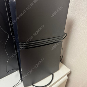 PS5 PRO 블랙에디션 및 듀얼센스 엣지 블랙에디션 2개 PSVR2 및 센스컨트롤러 그리고 VR2 PC어댑터 모두 일괄로 정리합니다. 상태 트리플S급 자부