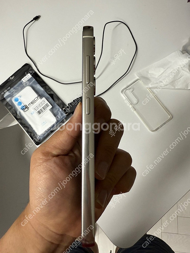 갤럭시S23 512g 크림 2월 올갈이--3