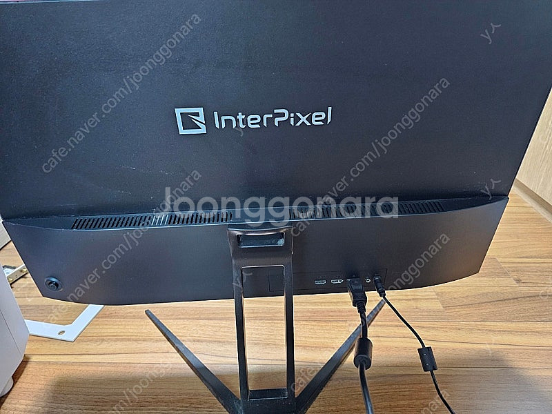 인터픽셀 ip2740 27인치 모니터 팝니다--1