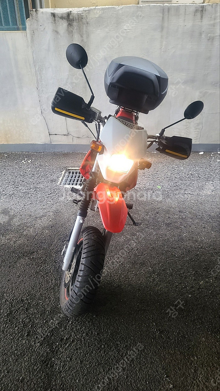 부산 XR100 280만원--1