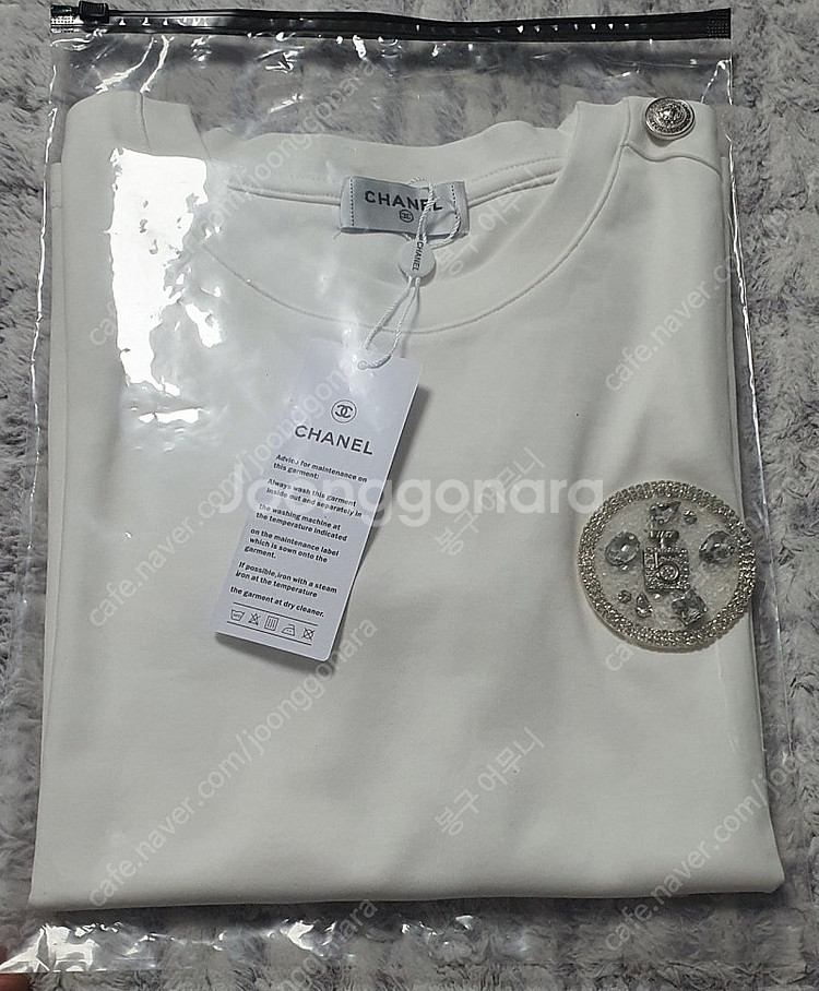 디올여성반팔.샤넬 여성반팔 m사이즈--1