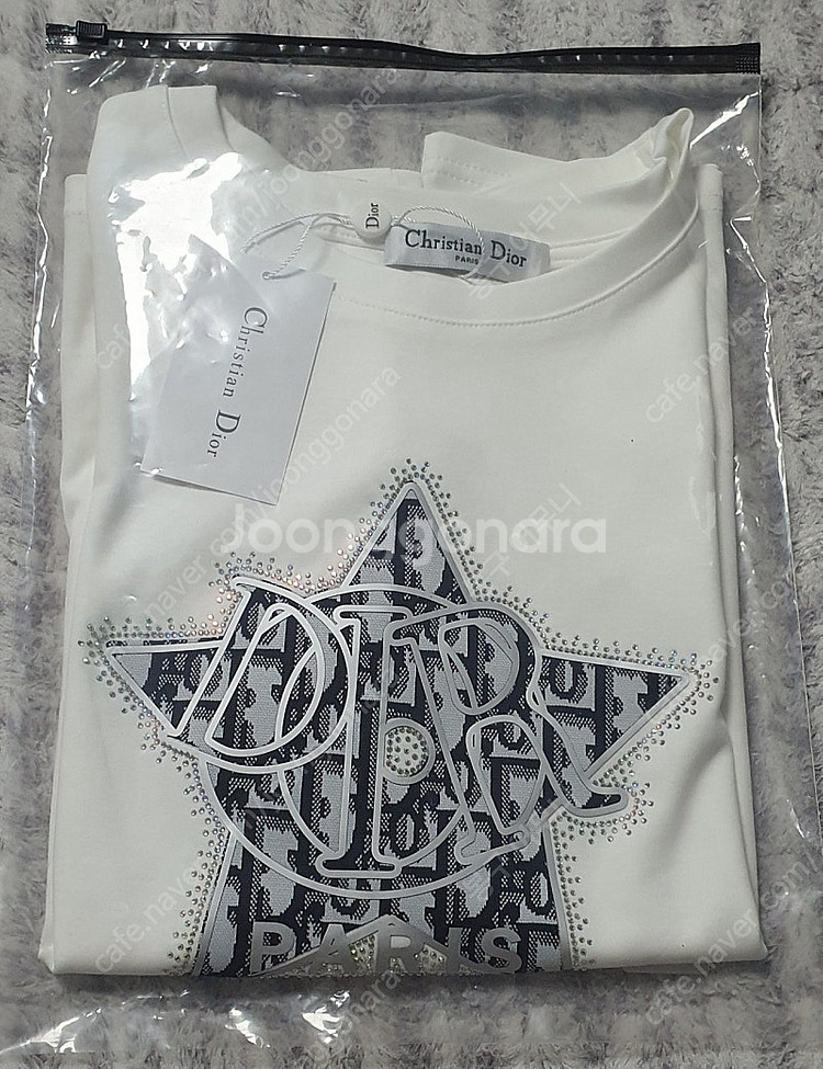 디올여성반팔.샤넬 여성반팔 m사이즈--3