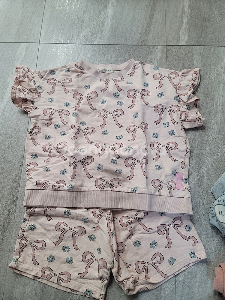 여아옷 130사이즈,L,xl(에어피쉬, 리미떼두두,베베...--0