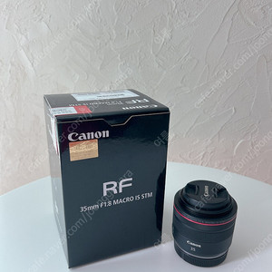 캐논 RF 35mm F1.8 MACRO IS STM