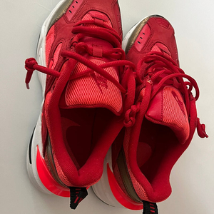 나이키운동화 나이키러닝화 한번잠깐신어봄 245 빨간신발 빨간운동화