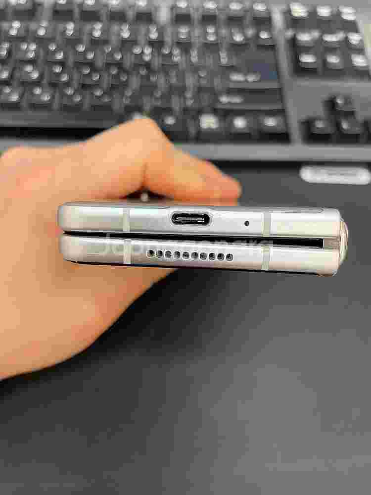 갤럭시Z폴드3 실버 256GB 무잔상 가성비좋은 중고3...--8