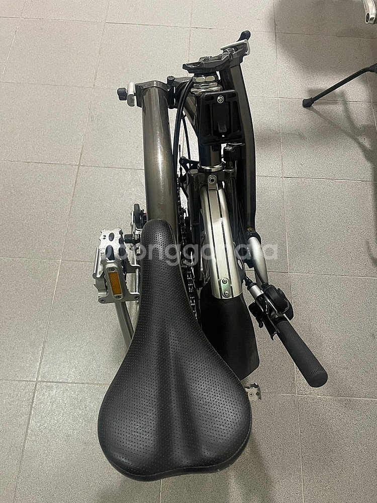 브롬톤 로우라커 M6R 판매(200만원)--7