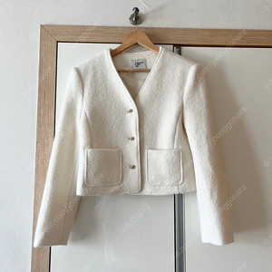 에잇세컨즈 트위드 자켓s