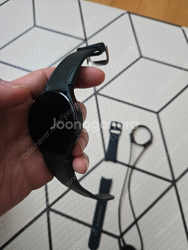 갤럭시워치4 44mm 녹색 스트랩 포함--2