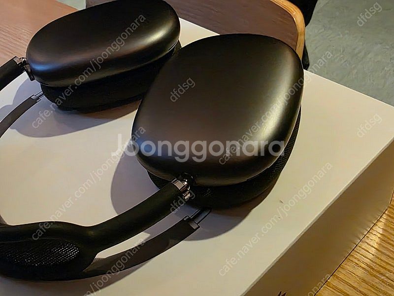 에어팟 맥스 애케플 26년 3월 말 65만원--2
