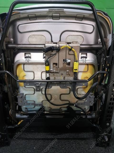 1552 LF쏘나타 뉴라이즈 조수석시트 안전벨트 경고등만있는타입팝니다 이미지