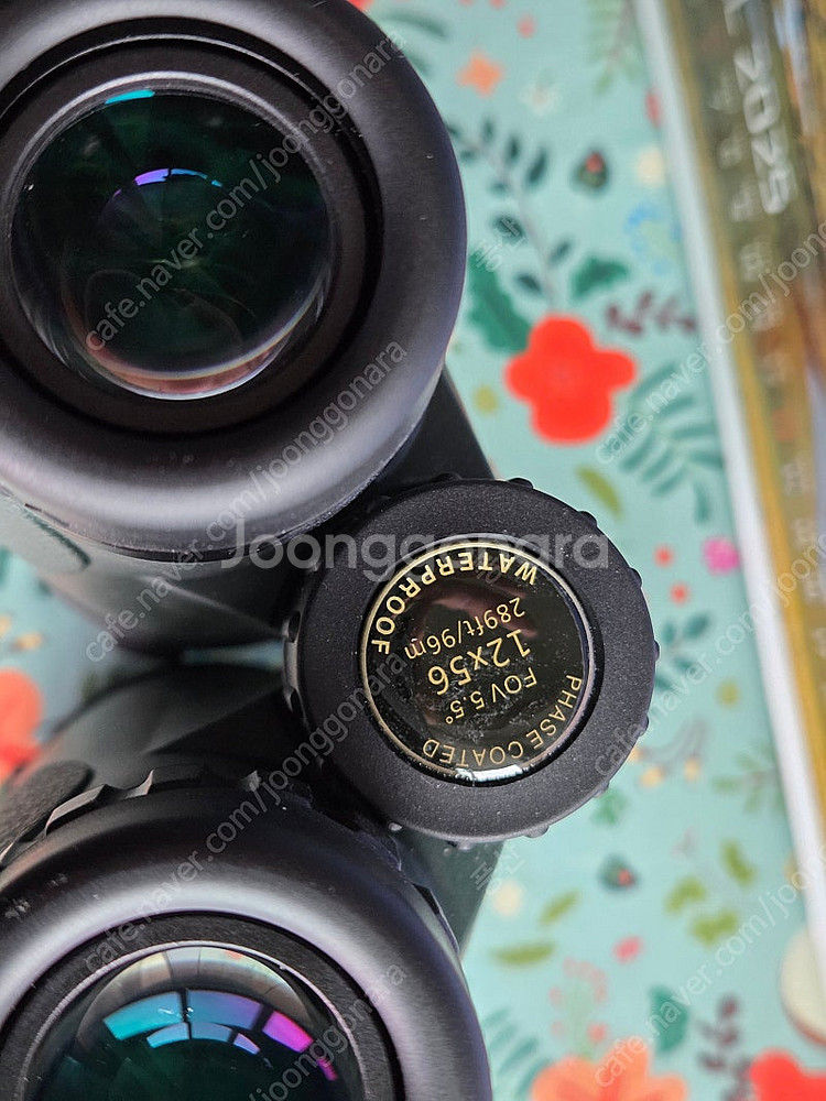 셀레스트론 NATURE DX 12X56 쌍안경 팝니다.--1
