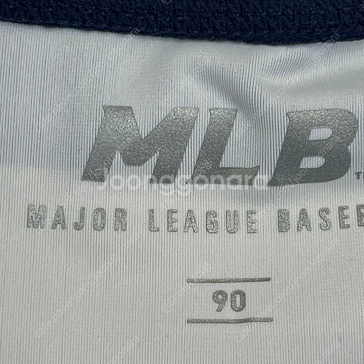 MLB 여성 스트라이프 배색 레쉬가드 (90)--2