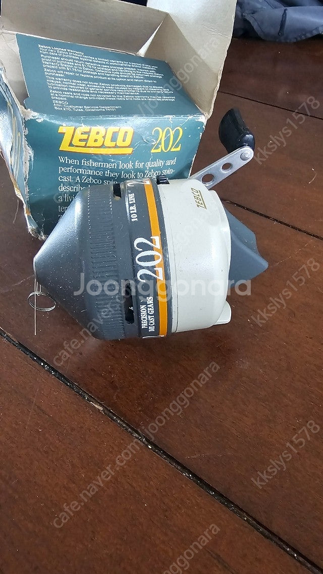 극희소장비 ZEBCO 202 빈티지 릴 미사용 새것--0