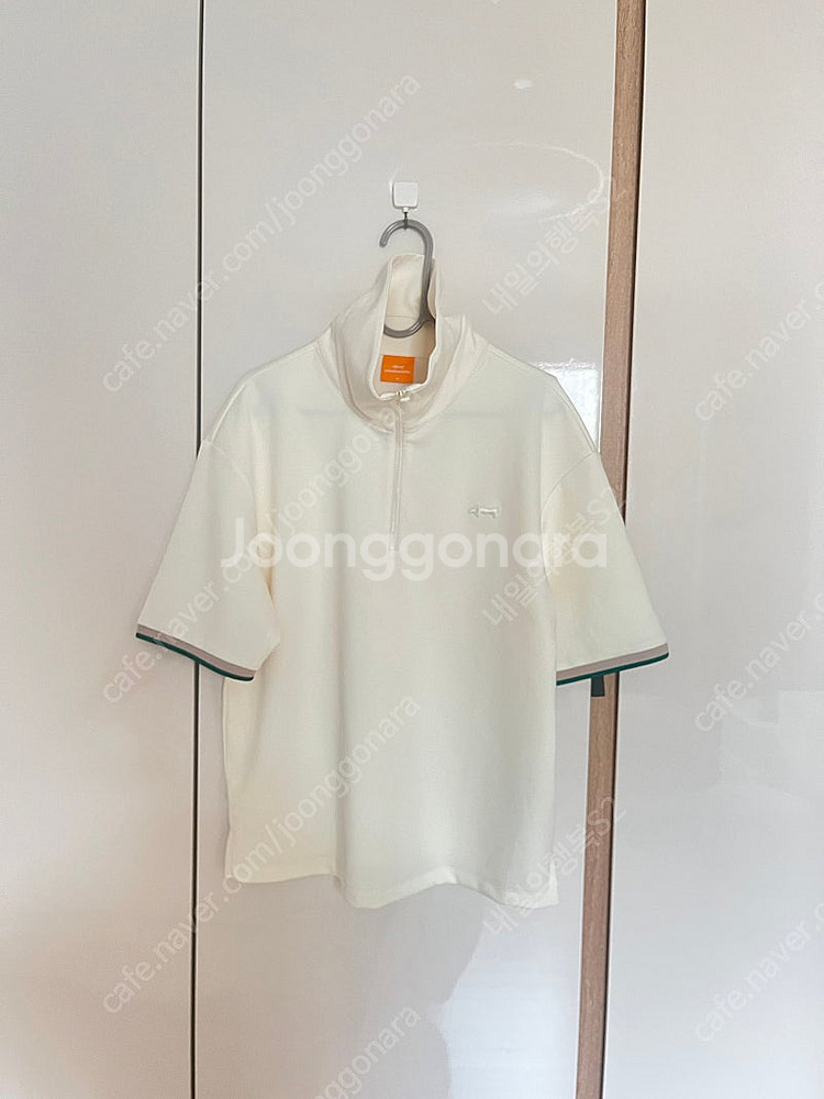 새상품 루이까스텔 반팔--0