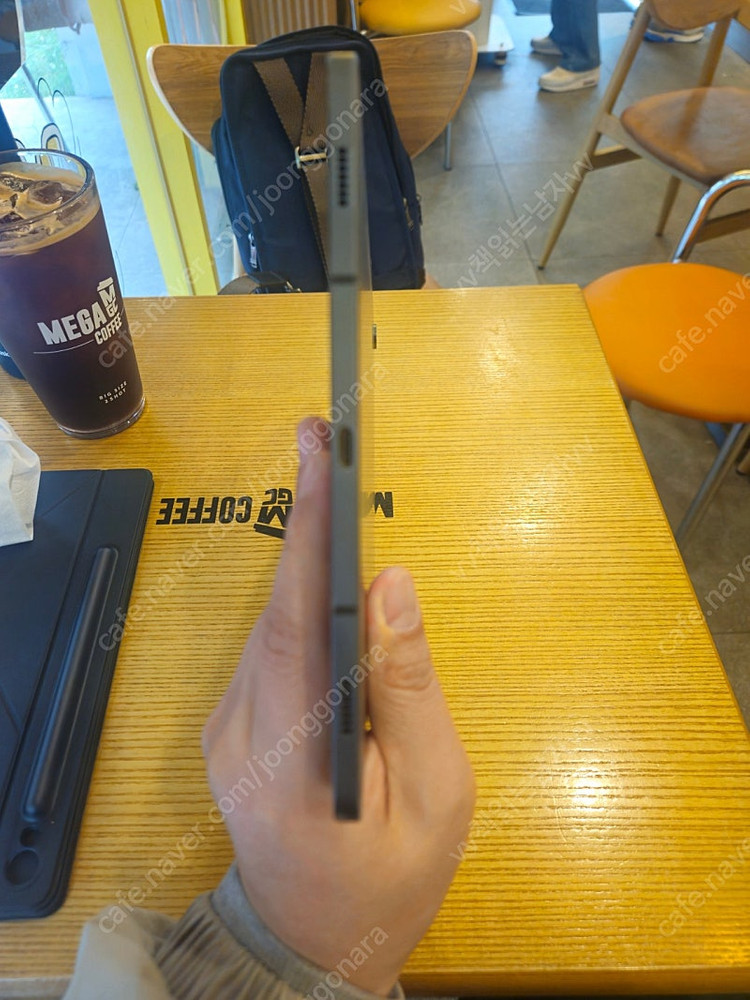 갤럭시탭S9 5G 256기가 판매합니다.(삼성케어플러스 가입중,양도가능)(23년 10월 구매제품) 이미지